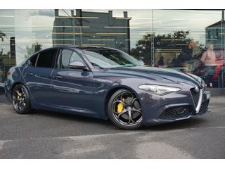 2017 Alfa Romeo Giulia Veloce Auto Thumbnail