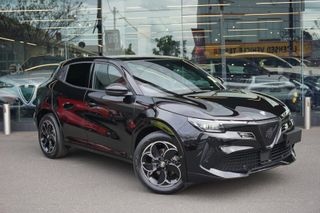 2025 Alfa Romeo Junior Elettrica Auto FWD Thumbnail