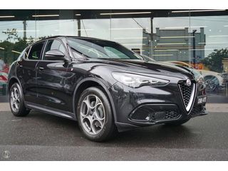 2023 Alfa Romeo Stelvio Ti Auto AWD Thumbnail